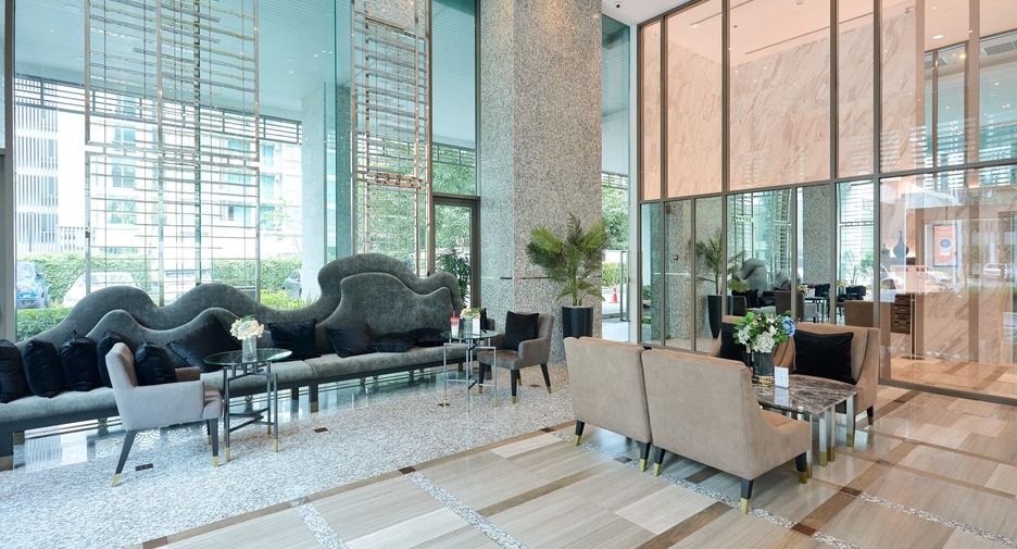 For sale 2 bedrooms condo in Watthana, Bangkok