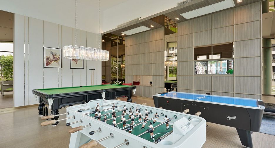 For sale 2 bedrooms condo in Watthana, Bangkok