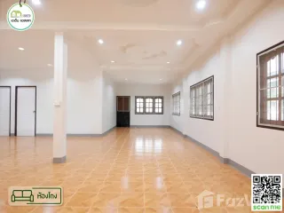 For sale 3 bedrooms house in Mueang Uttaradit, Uttaradit