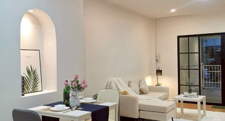 For sale 2 bedrooms townhouse in Sai Mai, Bangkok