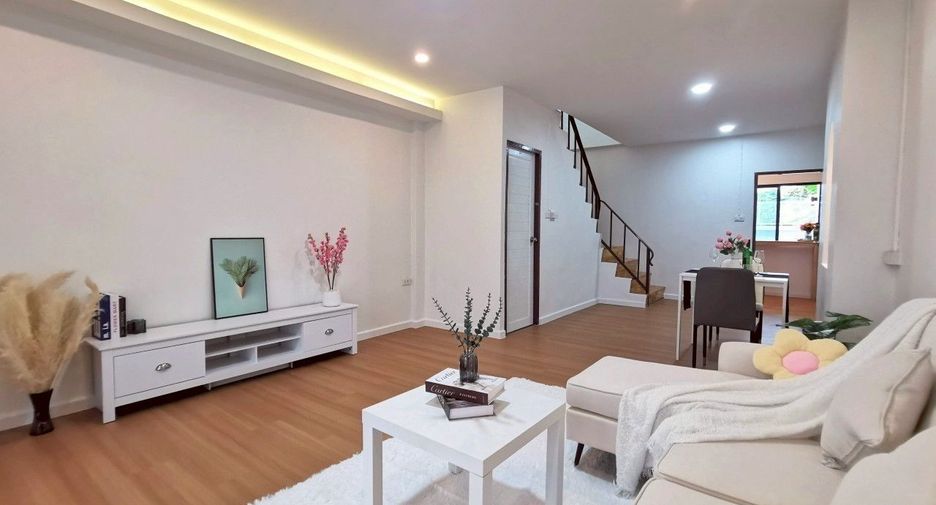 For sale 2 bedrooms townhouse in Sai Mai, Bangkok
