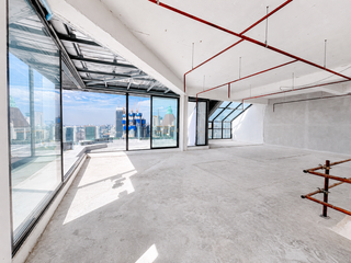 For sale 4 bedrooms condo in Sathon, Bangkok