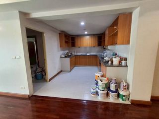 For rent 3 bedrooms apartment in Pathum Wan, Bangkok