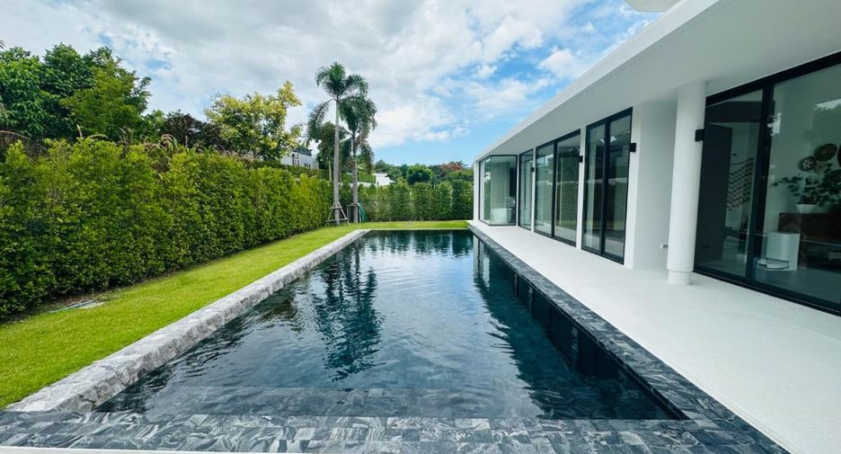 For sale 2 bedrooms villa in Sattahip, Chonburi