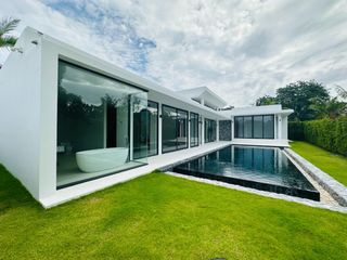 For sale 2 bedrooms villa in Bang Saray, Pattaya
