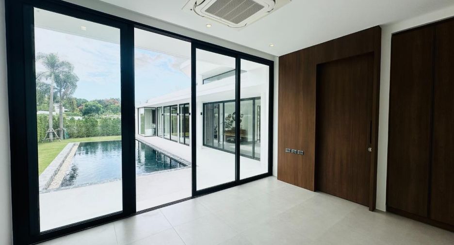For sale 2 bedrooms villa in Sattahip, Chonburi