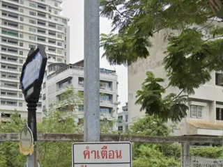Grundstück zum Kauf in Yan Nawa, Bangkok