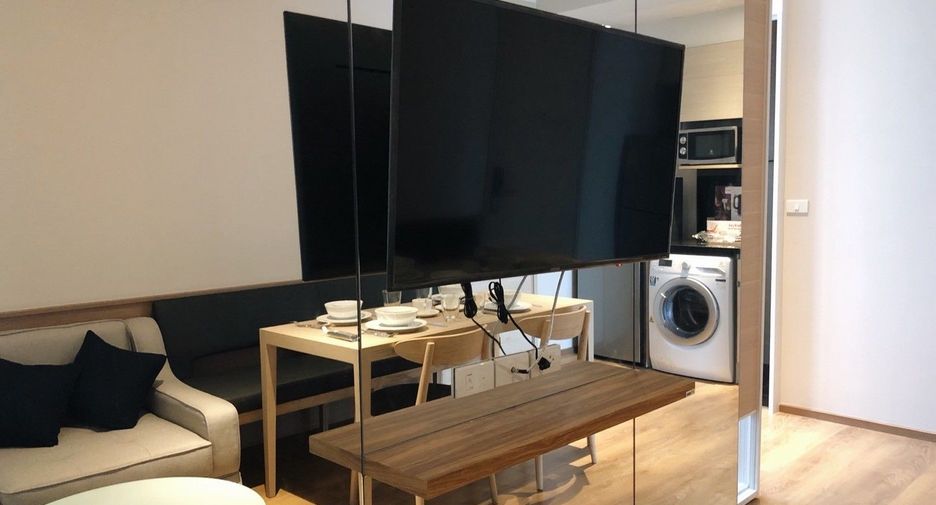 Condo en venta de 2 habitaciones en Khlong Toei, Bangkok