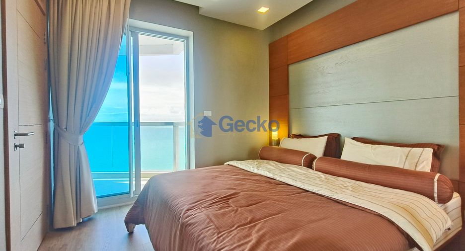 For rent 2 bedrooms condo in North Pattaya, Pattaya