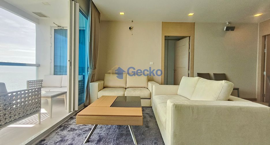 For rent 2 bedrooms condo in North Pattaya, Pattaya