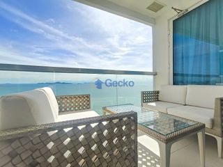 For rent 2 bedrooms condo in Bang Lamung, Chonburi