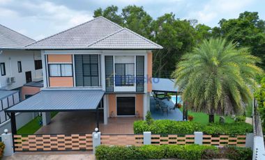 À louer 3 chambres maison à East Pattaya, Pattaya