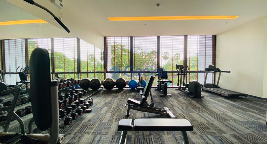For rent 2 bedrooms condo in North Pattaya, Pattaya