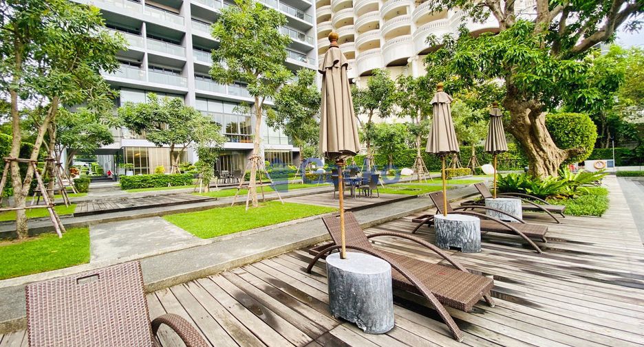 For rent 2 bedrooms condo in North Pattaya, Pattaya