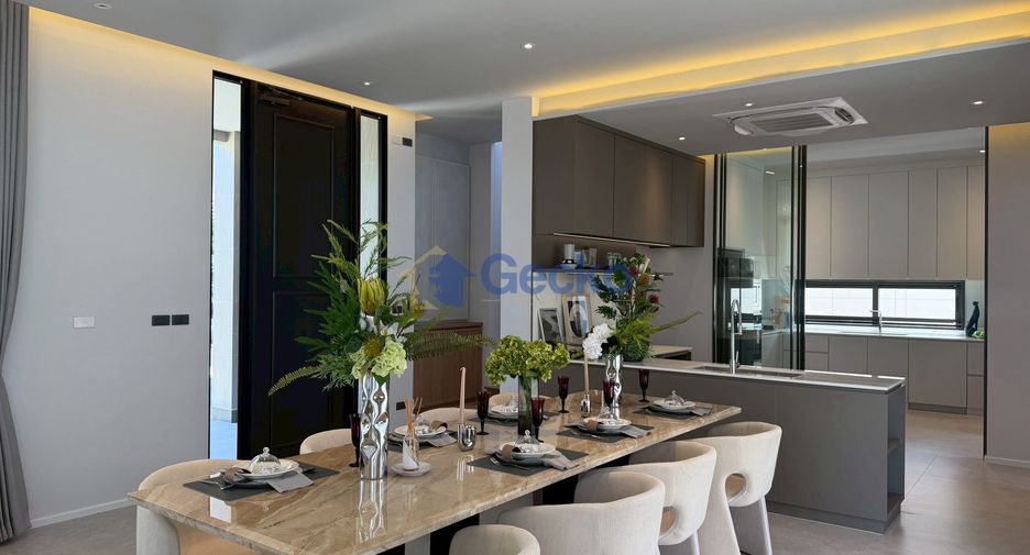 For rent 4 bedrooms house in East Pattaya, Pattaya