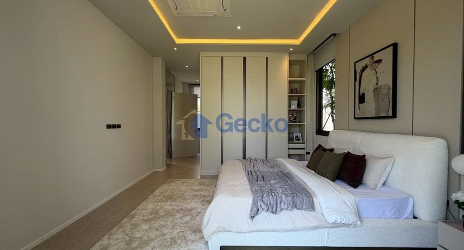 For rent 4 bedrooms house in East Pattaya, Pattaya