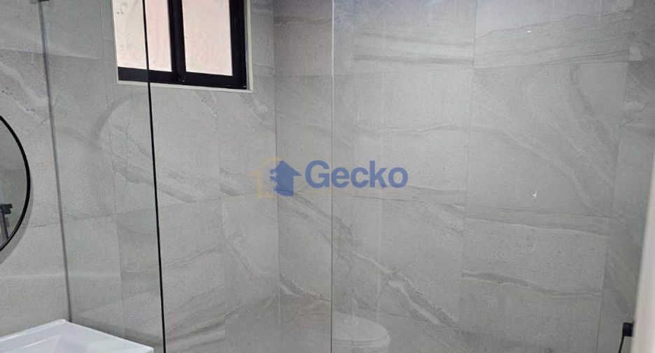 For rent 1 bed condo in Pratumnak, Pattaya