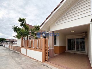Haus zur Miete mit 2 Zimmer in Bang Lamung, Chonburi