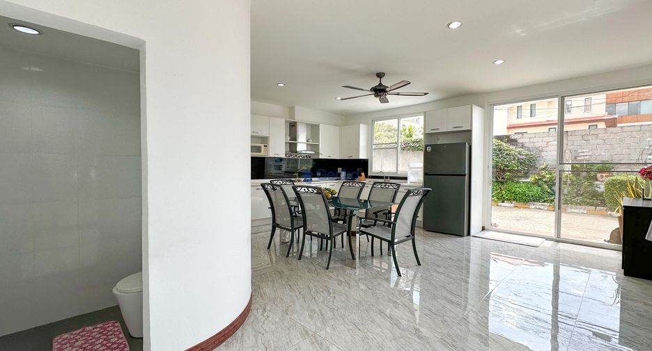 Haus zur Miete mit 4 Zimmer in Jomtien, Pattaya