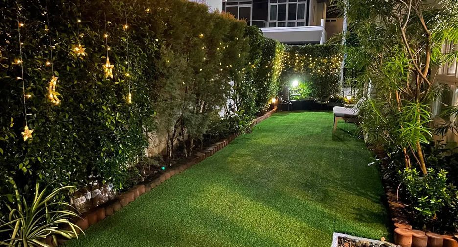 For sale 4 bedrooms house in Bang Phli, Samut Prakan
