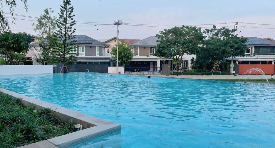 For sale 4 bedrooms house in Bang Phli, Samut Prakan