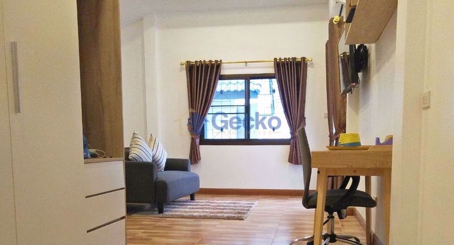 For rent 3 bedrooms house in East Pattaya, Pattaya
