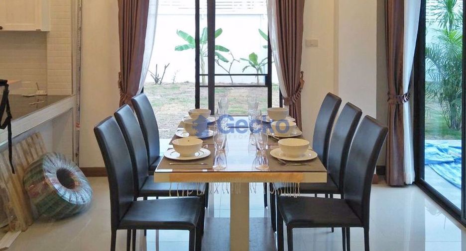 For rent 3 bedrooms house in East Pattaya, Pattaya