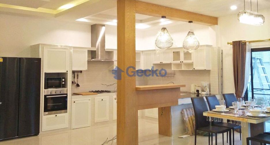 For rent 3 bedrooms house in East Pattaya, Pattaya