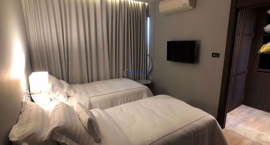For rent 3 bedrooms condo 