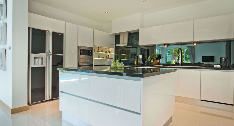 Casa en alquiler de 3 habitaciones en East Pattaya, Pattaya