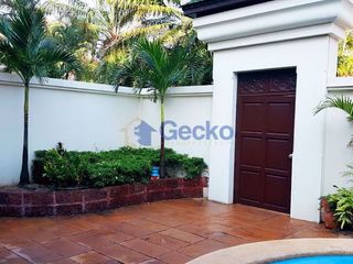 For rent 2 bedrooms house in Bang Lamung, Chonburi