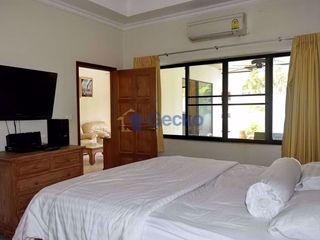 For rent 2 bedrooms house in Bang Lamung, Chonburi