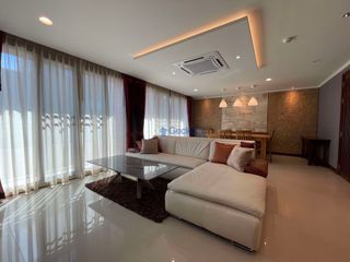 For rent 2 bedrooms condo in Bang Lamung, Chonburi