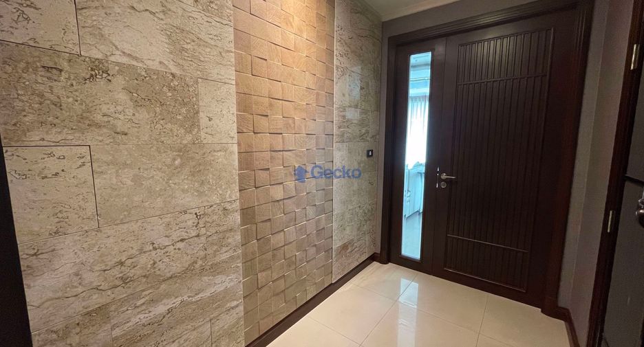 For rent 2 bedrooms condo in Central Pattaya, Pattaya