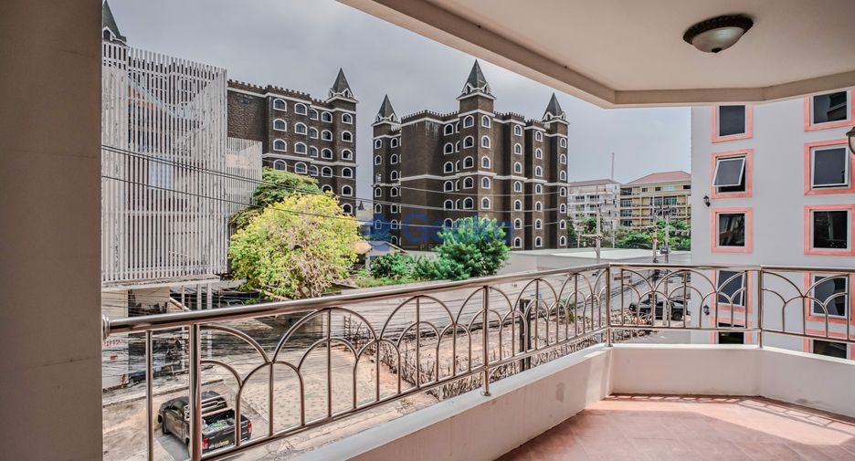 For rent 1 bed condo in Pratumnak, Pattaya