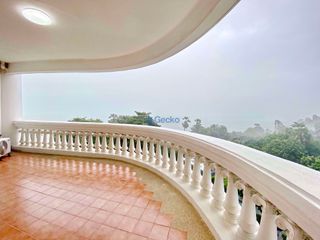 For rent 2 bedrooms condo in Bang Lamung, Chonburi
