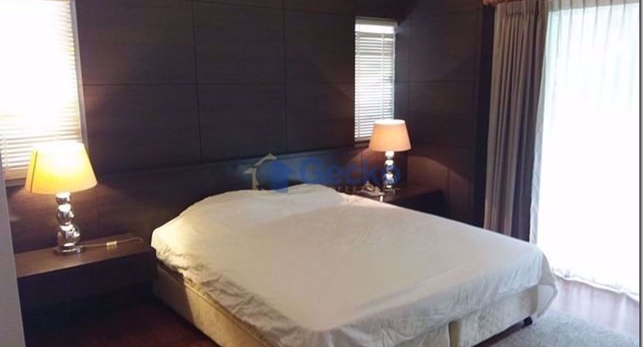 For rent 3 bedrooms house in East Pattaya, Pattaya