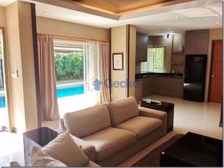 For rent 3 ベッドルーム house in Bang Lamung, Chonburi