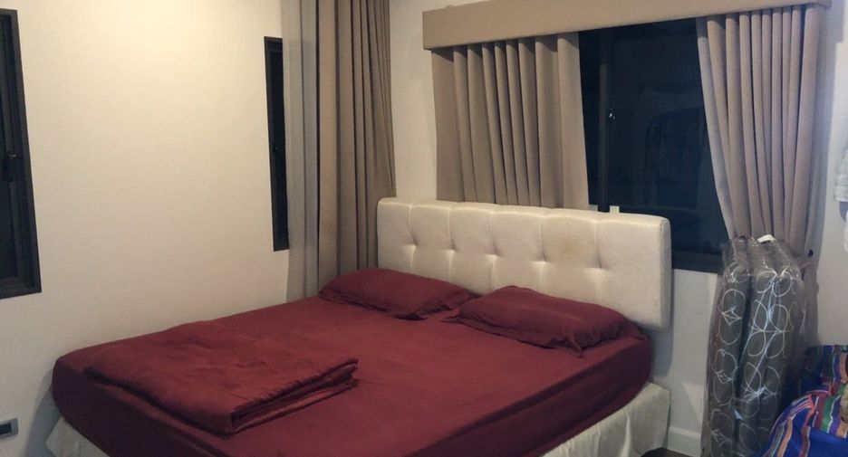 Haus zum Kauf mit 5 Zimmer in Sai Mai, Bangkok