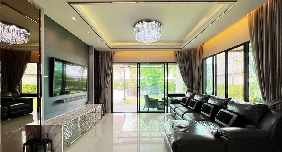 Haus zum Kauf mit 5 Zimmer in Sai Mai, Bangkok