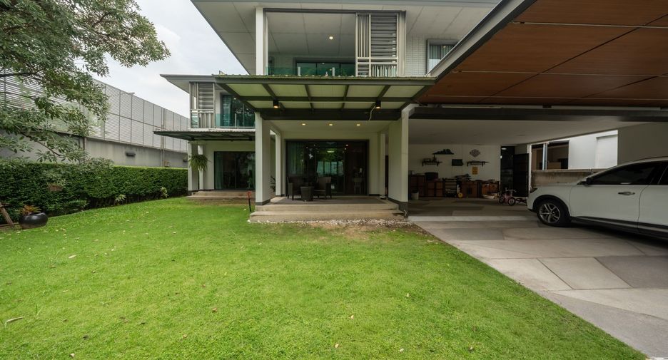 Casa en venta de 5 habitaciones en Sai Mai, Bangkok