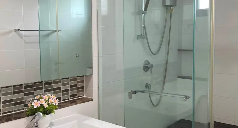 For rent 4 ベッドルーム house in Bang Kapi, Bangkok