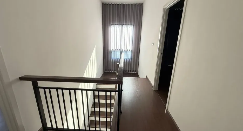 For rent 4 bedrooms house in Bang Phli, Samut Prakan
