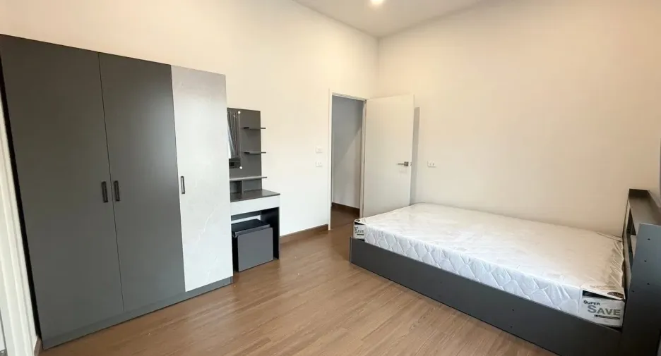 For rent 4 bedrooms house in Bang Phli, Samut Prakan