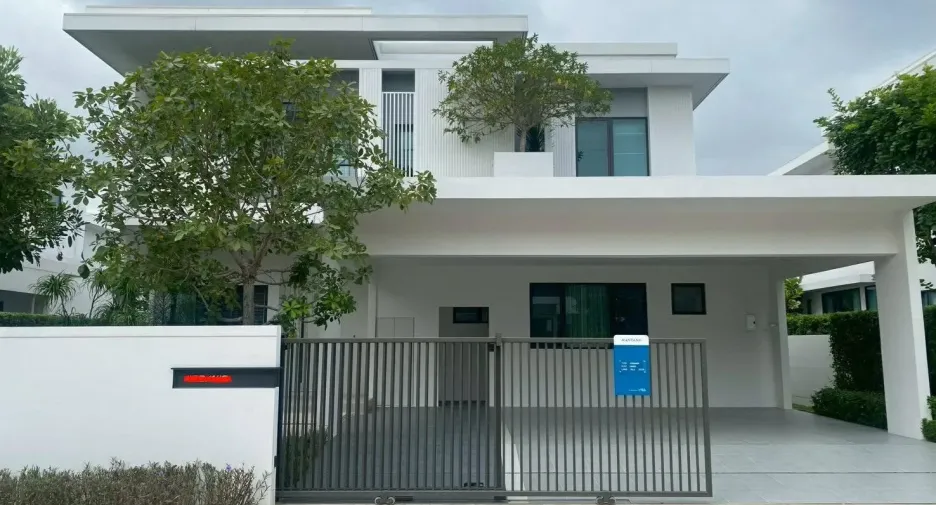 For rent 4 bedrooms house in Bang Phli, Samut Prakan