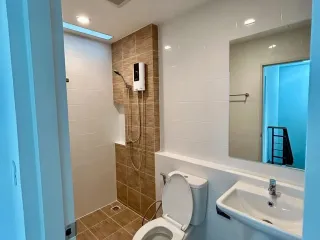 For rent 3 bedrooms townhouse in Bang Phli, Samut Prakan