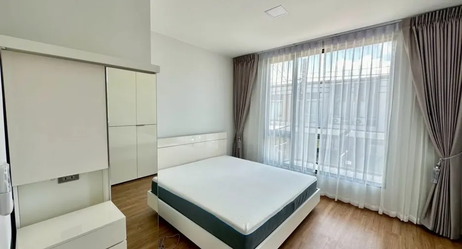 For rent 3 ベッドルーム townhouse in Bang Phli, Samut Prakan