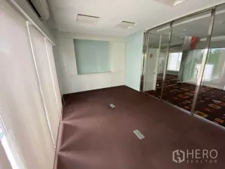 For rent office in Wang Thonglang, Bangkok
