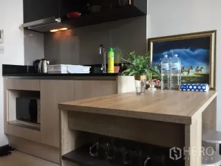 Condo en alquiler de 1 habitaciones en Khlong Toei, Bangkok