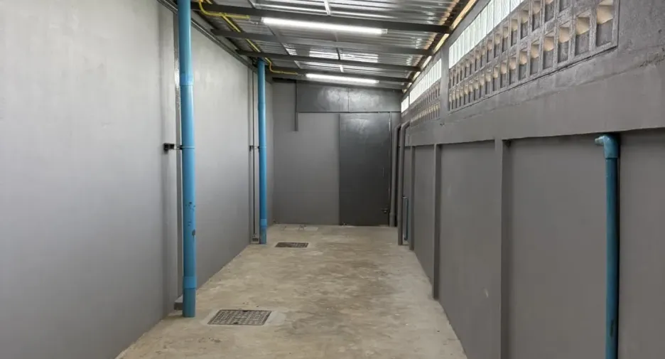 For rent warehouse in Lam Luk Ka, Pathum Thani